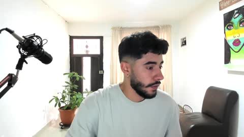 Snapshot of roberx_12 chatting on December 13, 8:47 pm roberx_12 online show from December 13, 8:47 pm