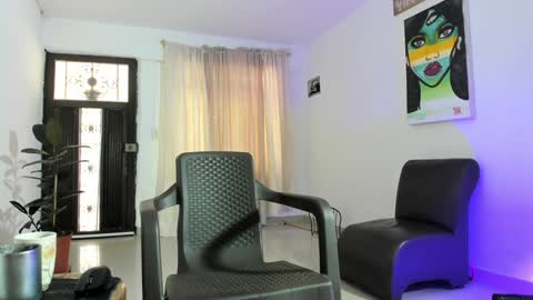 Snapshot of roberx_12 chatting on January 2, 3:29 pm roberx_12 online show from January 2, 3:29 pm