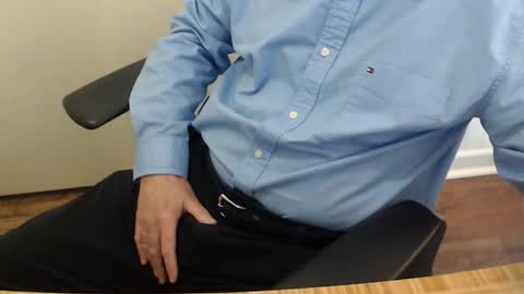 robidan6923 online show from May 20, 10:16 pm