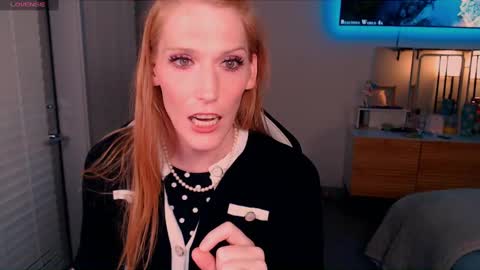 robin_d_teach online show from September 27, 3:11 am
