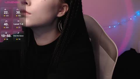 Robin your online show from December 9, 1:13 pm