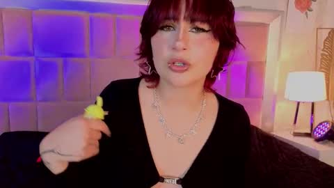 Snapshot of robinbennett chatting on February 25, 3:43 pm robin D online show from February 25, 3:43 pm