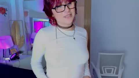 Snapshot of robinbennett chatting on March 9, 2:21 pm robin D online show from March 9, 2:21 pm