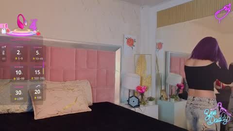 Snapshot of robinbennett chatting on March 28, 12:27 pm robin D online show from March 28, 12:27 pm