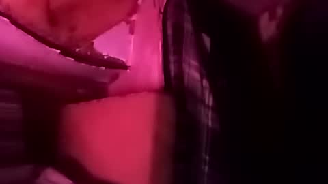 R online show from October 8, 7:06 am