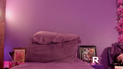 RobinErotic online show from June 22, 8:17 pm