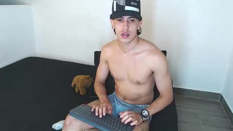 Snapshot of robisson_zack chatting on September 27, 11:59 am Robisson Zack online show from September 27, 11:59 am