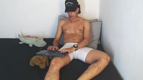 Snapshot of robisson_zack chatting on March 2, 7:15 am Robisson Zack online show from March 2, 7:15 am