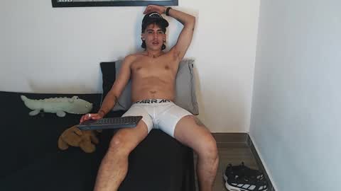 Snapshot of robisson_zack chatting on March 25, 4:29 am Robisson Zack online show from March 25, 4:29 am