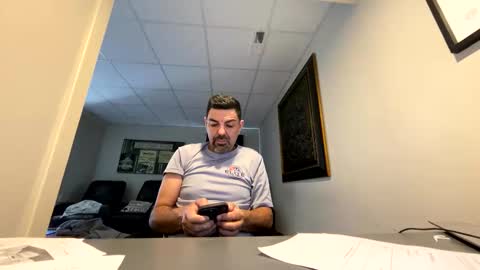 Snapshot of roblatino12 chatting on February 26, 5:39 pm roblatino12 online show from February 26, 5:39 pm