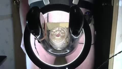 Snapshot of robodickmilker chatting on February 13, 8:24 pm Robodickmilker online show from February 13, 8:24 pm