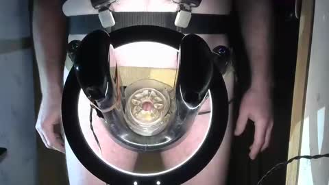 Snapshot of robodickmilker chatting on March 2, 6:05 am Robodickmilker online show from March 2, 6:05 am