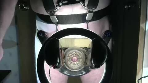 Snapshot of robodickmilker chatting on March 10, 1:45 am Robodickmilker online show from March 10, 1:45 am