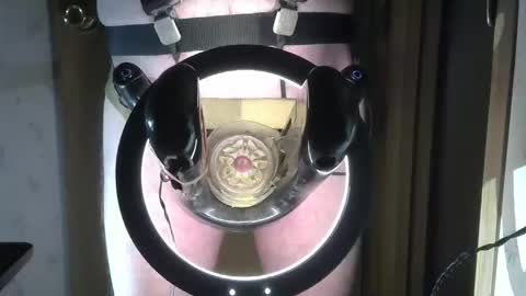 Snapshot of robodickmilker chatting on October 3, 11:57 pm Robodickmilker online show from October 3, 11:57 pm