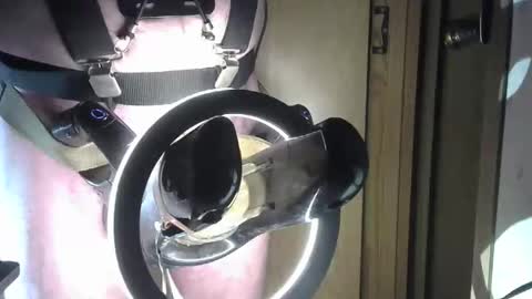 Snapshot of robodickmilker chatting on October 28, 1:53 am Robodickmilker online show from October 28, 1:53 am