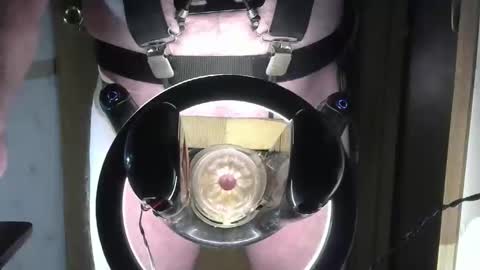 Snapshot of robodickmilker chatting on November 15, 12:52 am Robodickmilker online show from November 15, 12:52 am