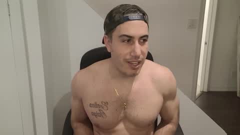 YOOOOOO online show from March 2, 9:32 pm