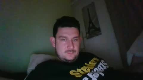 Snapshot of robtheman94 chatting on February 3, 10:00 pm Robin online show from February 3, 10:00 pm