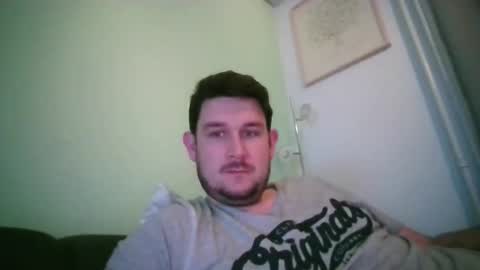 Robin online show from February 26, 9:47 pm