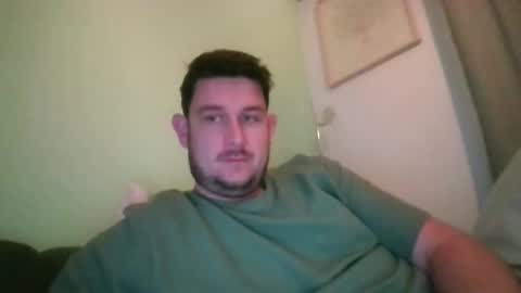 Robin online show from March 8, 9:29 pm