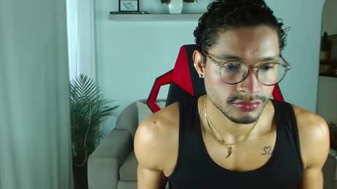 roby_millerr online show from October 1, 2:34 pm