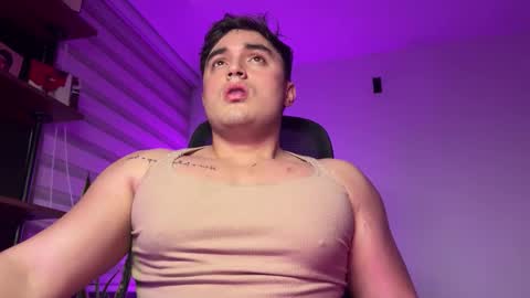 ROBYN online show from February 3, 1:37 am