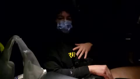 robynschultz online show from February 3, 9:07 pm