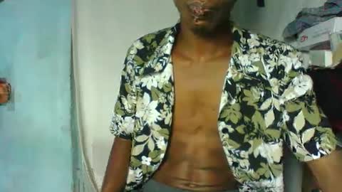 rocardo1510 online show from March 3, 4:46 pm