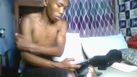 rocardo1510 online show from November 12, 7:35 pm