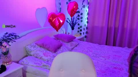 Snapshot of rochelle_dolly chatting on March 8, 12:31 pm rochelle_dolly online show from March 8, 12:31 pm