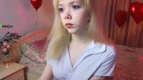 Snapshot of rochelle_dolly chatting on March 14, 3:39 pm rochelle_dolly online show from March 14, 3:39 pm