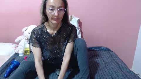 Rochelle online show from February 18, 8:32 am