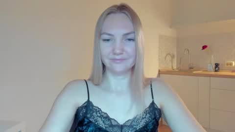 rock__baby online show from December 5, 7:06 am