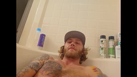 Snapshot of rockhardsurfers chatting on February 19, 12:57 am rockhardsurfers online show from February 19, 12:57 am