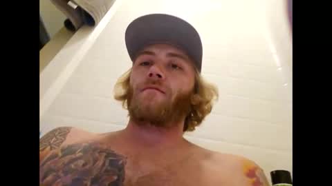 Snapshot of rockhardsurfers chatting on February 21, 11:33 am rockhardsurfers online show from February 21, 11:33 am