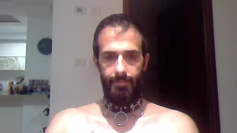 Snapshot of rockistman1 chatting on December 17, 7:42 pm rockistman1 online show from December 17, 7:42 pm