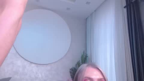 Lina and Den online show from October 2, 9:49 am