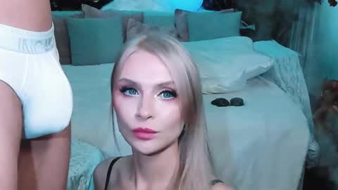 Lina and Den online show from November 2, 11:34 am