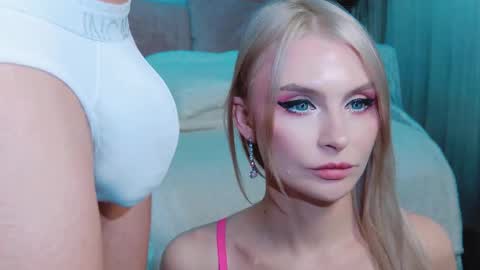 Lina and Den online show from November 9, 11:08 am