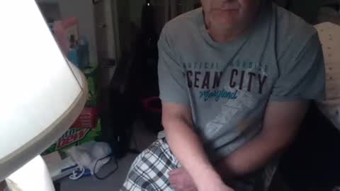 rocky082288 online show from February 1, 10:37 am