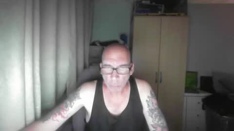 Snapshot of rocky_1970 chatting on September 23, 12:24 am rocky_1970 online show from September 23, 12:24 am