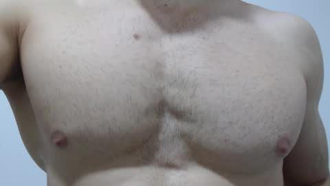 rocky muscle online show from February 3, 9:09 pm