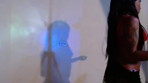 rocxy online show from October 22, 5:30 am