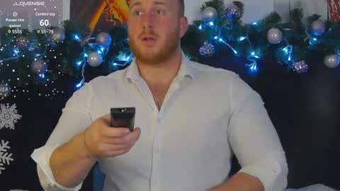 Snapshot of roddy_riss chatting on December 13, 2:16 pm Roddy online show from December 13, 2:16 pm