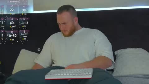 Snapshot of roddy_riss chatting on January 14, 10:59 am Roddy online show from January 14, 10:59 am