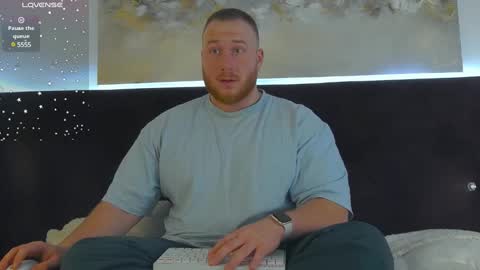 Snapshot of roddy_riss chatting on January 20, 8:09 am Roddy online show from January 20, 8:09 am