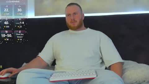 Snapshot of roddy_riss chatting on January 24, 11:26 am Roddy online show from January 24, 11:26 am