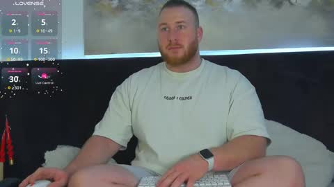 Snapshot of roddy_riss chatting on February 26, 8:26 am Roddy online show from February 26, 8:26 am