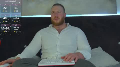 Snapshot of roddy_riss chatting on March 5, 12:11 pm Roddy online show from March 5, 12:11 pm