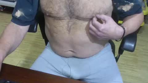 Snapshot of rodmanthick13 chatting on October 26, 6:41 am George online show from October 26, 6:41 am